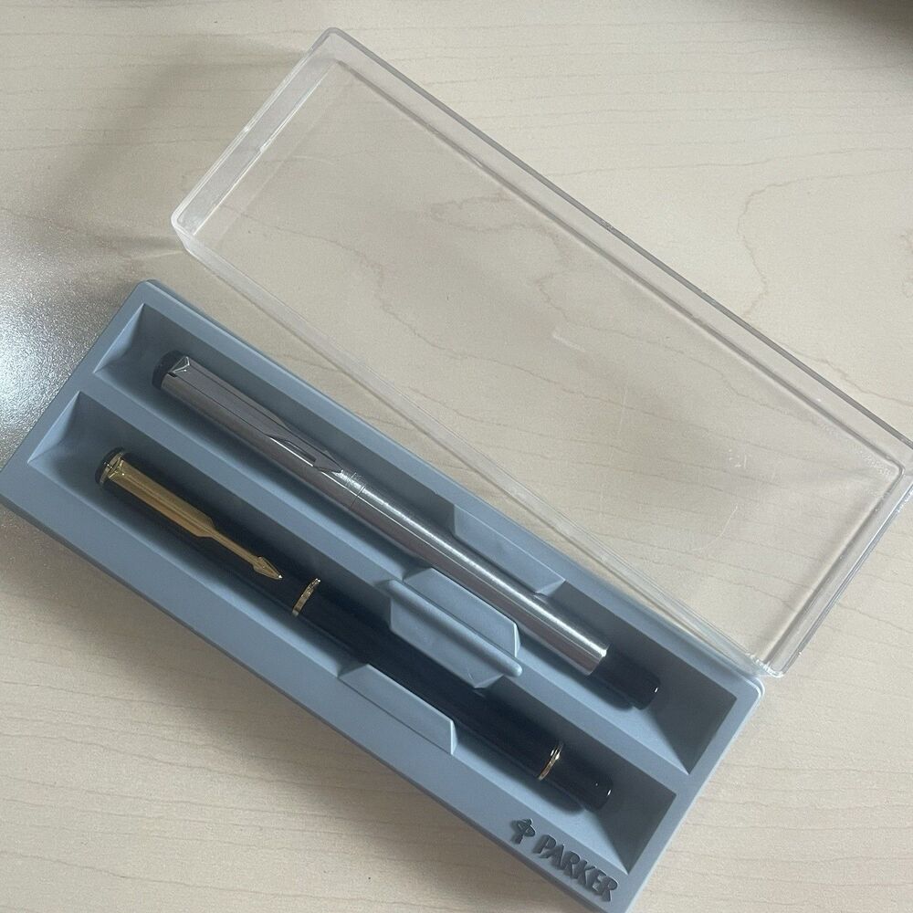 2x Parker Fountain Pens, Black & gold, Silver With Box NIB Pen